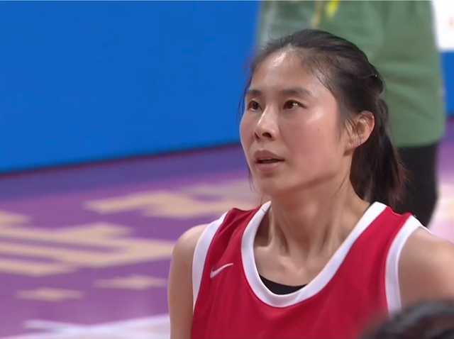 球速体育入口-王思雨打出巅峰级表现！31岁王思雨替补出战，砍下全场最高的21分