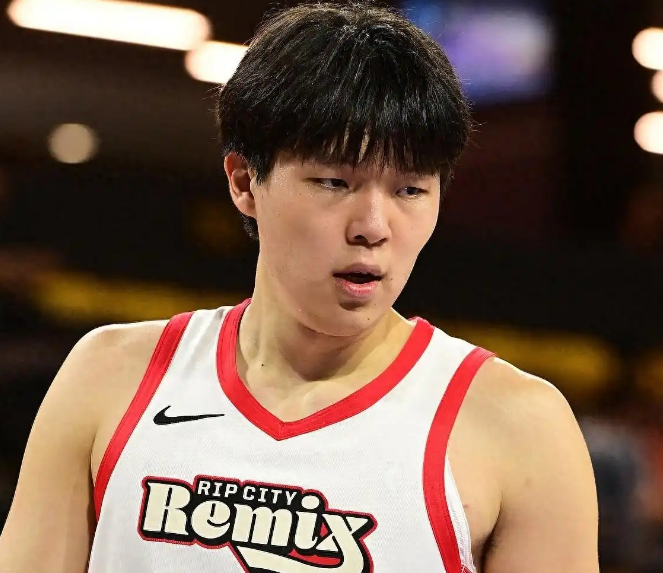 球速-G联赛:杨瀚森背靠背16+13+2+1帽 难阻混音遭快船双杀