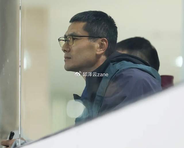 球速体育官网-惊喜!张家鸣获邵佳一亲自推荐留洋伯恩利:试训获评9分|英超|国足主帅|球员|中超|足球_新浪体育_新浪新闻